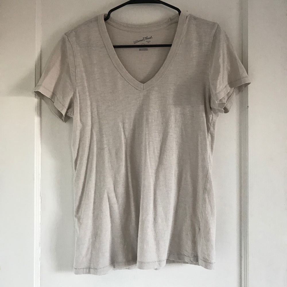V-neck
